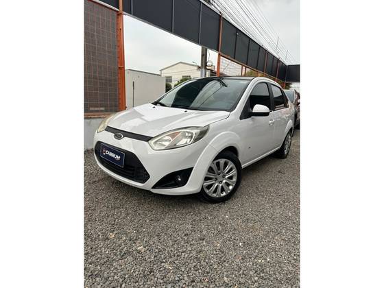 FORD FIESTA 1.6 SE SEDAN 16V FLEX 4P MANUAL FORD FIESTA 1.6 SE SEDAN 16V FLEX 4P MANUAL